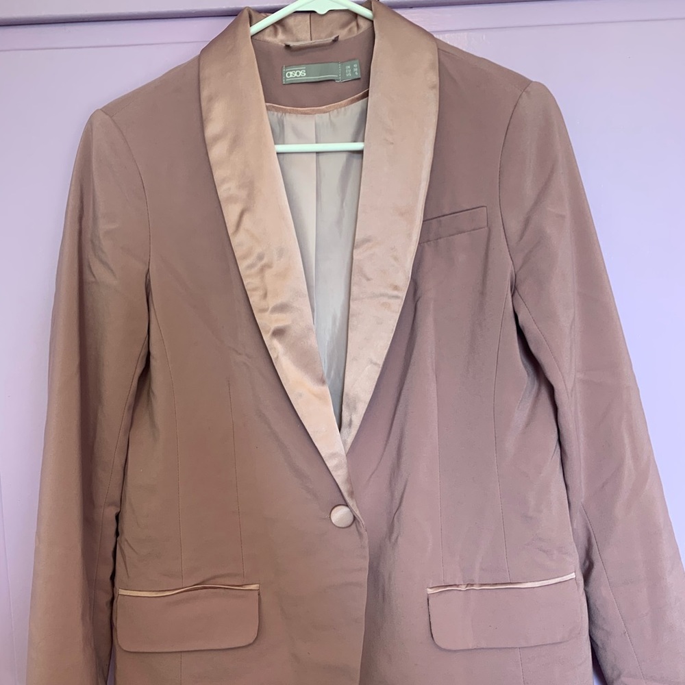 Blush blazer